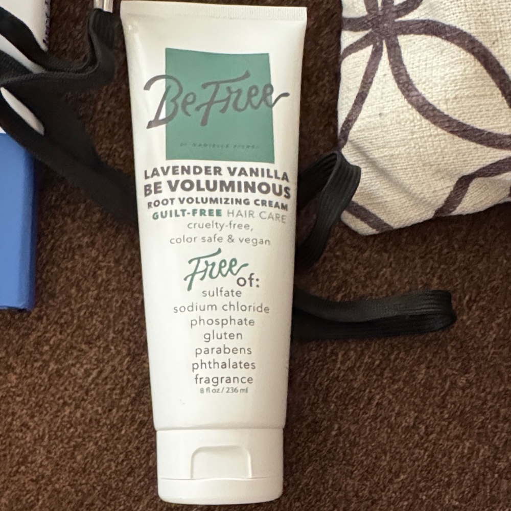 Lavender Vanilla Volumizing Root Cream - White